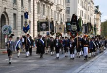 Photo of Костюмированный парад через центр